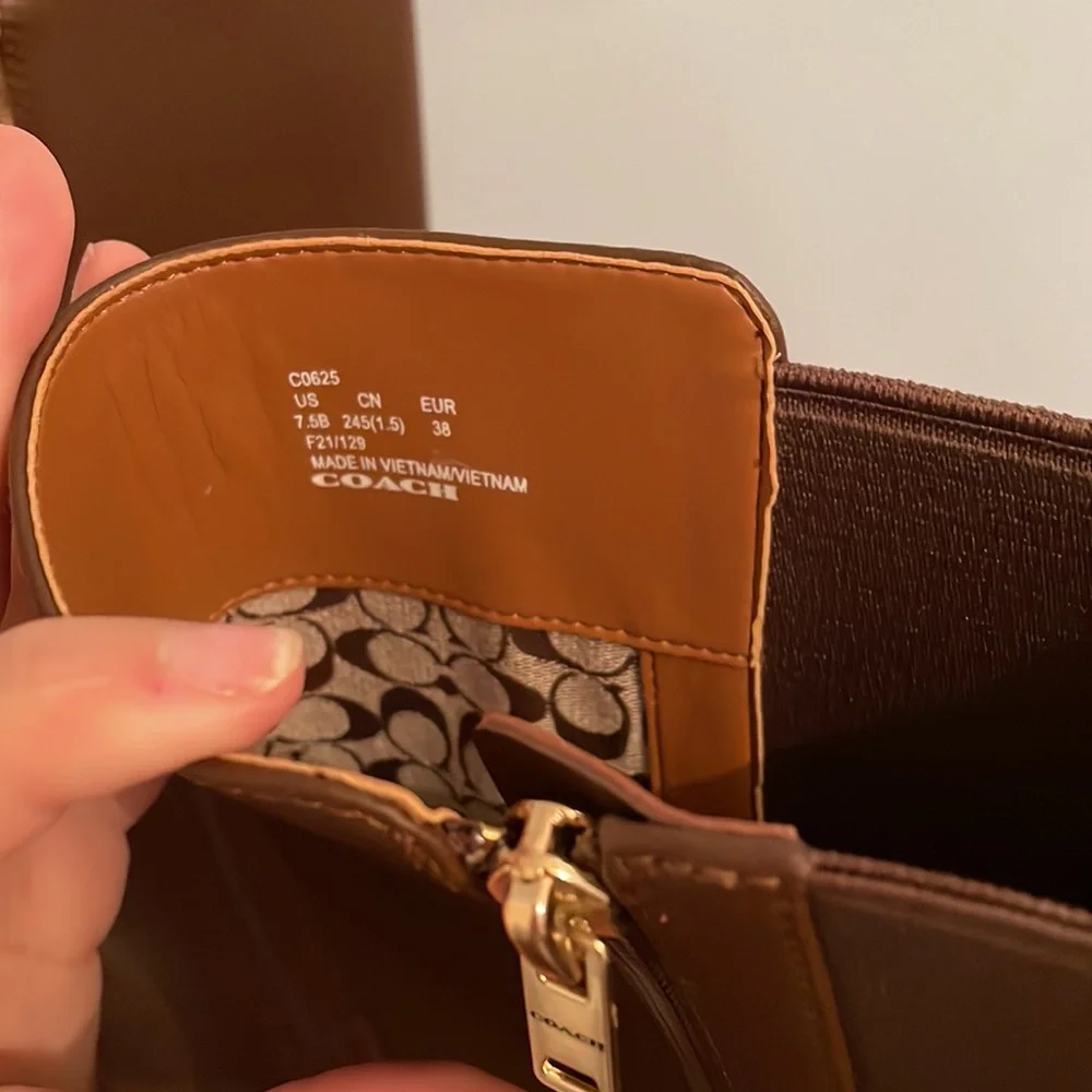 NWOT COACH LEATHER BOOTS - Picture 3 of 4